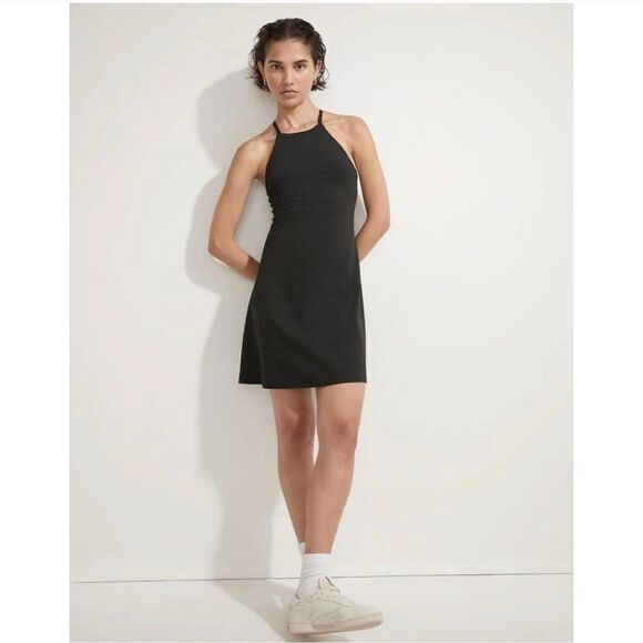 Madewell NWT Flex Activewear CrossBack Dress with Built in Shorts Sz S in Black - Picture 3 of 16